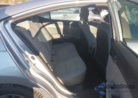 2017 Hyundai Elantra Se z USA, uszkodzony, nr VIN 5NPD84LF8HH081250